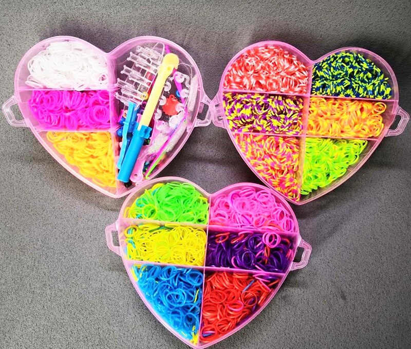 4000pcs Kinderen Rainbow Rubber Band Kits Ambachtelijke Speelgoed Hart Box Drie Lagen Elastische Armband Lint Gebreide Cijfers Bedels Craft