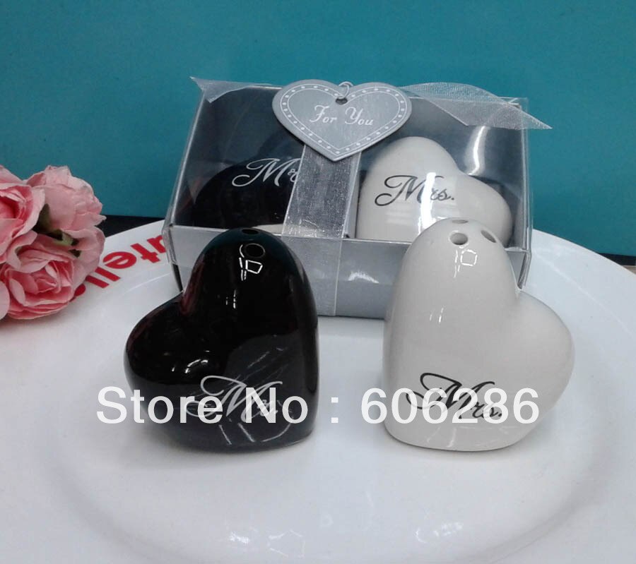 40pcs(20sets)/lot wedding return heart shaped Mr Mrs Ceramic Salt and Pepper Shakers for event giveaways