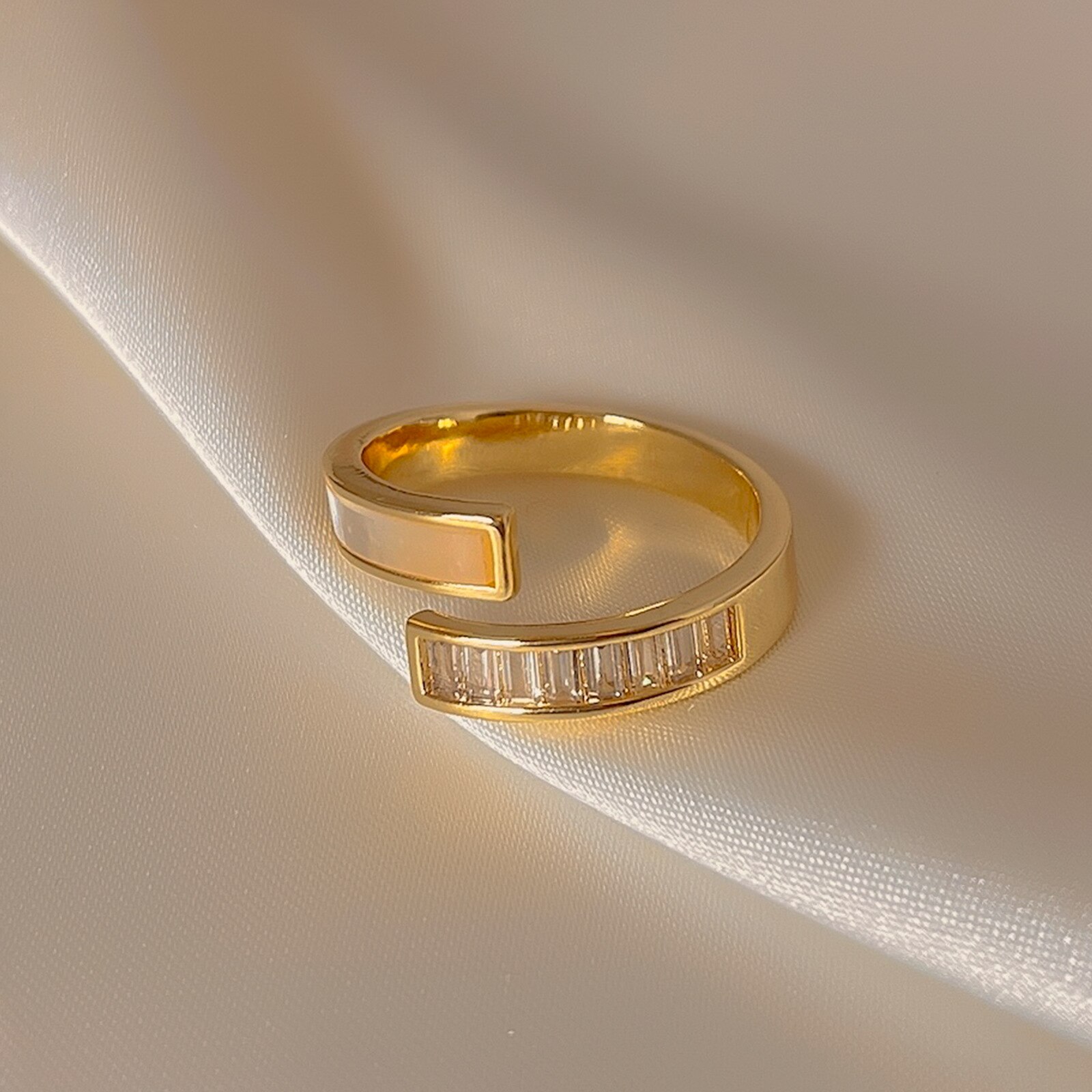 Franse Retro Romantische Kleuraanpassing Glazuur Goud Open Ringen Voor Vrouw Party Girls 'Luxe Ring 2022 Mode-sieraden: 99622