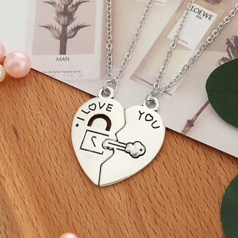 2 PCs/Set Couple Necklace For Women And Men Two Pieces Of Heart Pendant Paired Key Lock Rope Necklace Valentine's Day