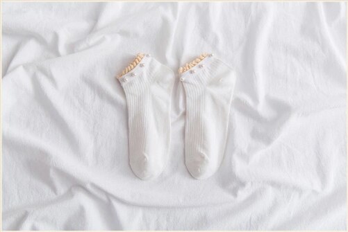 8 farver kawaii kvinder sokker perle blonder dejlig åndbar bomuld korte no show sexede korte sokker: Hvid