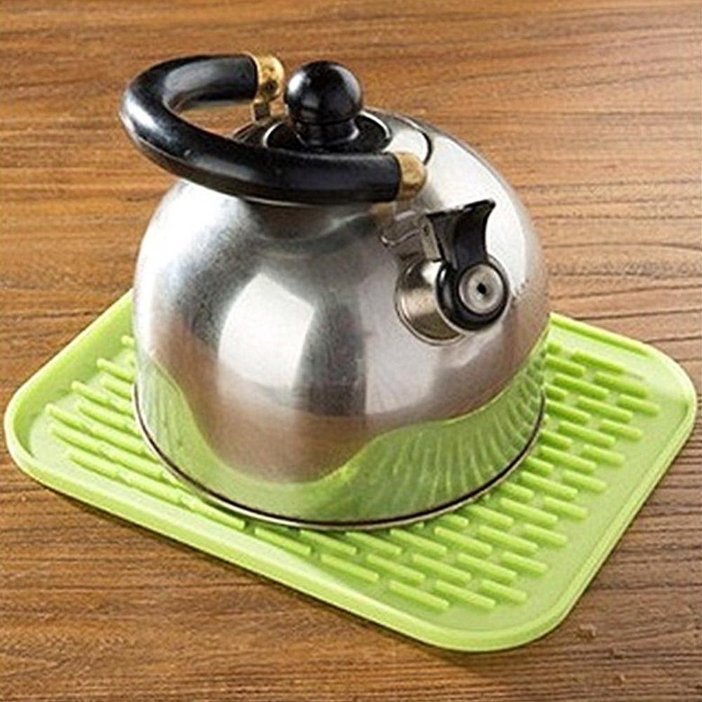 Keuken Coaster Siliconen Hittebestendige Tafel Mat Antislip Pot Pan Houder Pad Kussen Placemat Isolatie Anti-slippen Pad