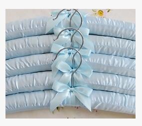 5 stks/partij baby doek hangers kinderen polyester multicolor clohtes rack kids hangers voor kleding 25cm: Blauw