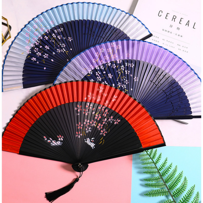 Abanico de baile Para mujer, ventilador de seda de bambú, Cheongsam chino, Hanfu, clásico, portátil, Para Boda, Verano