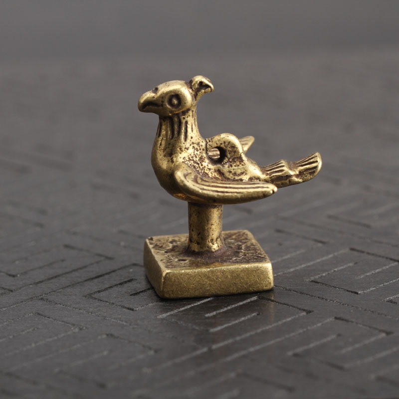 Koper Phoenix Vogel Gegraveerd Seal Sculptuur Bureau Ornamenten Vintage Messing Animal Miniaturen Beeldjes Decoraties Home Decor