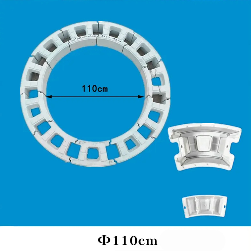 Boîte technique circulaire de moule de puits en béton, inspection de moule en plastique de brique, nuit au sol: Argent
