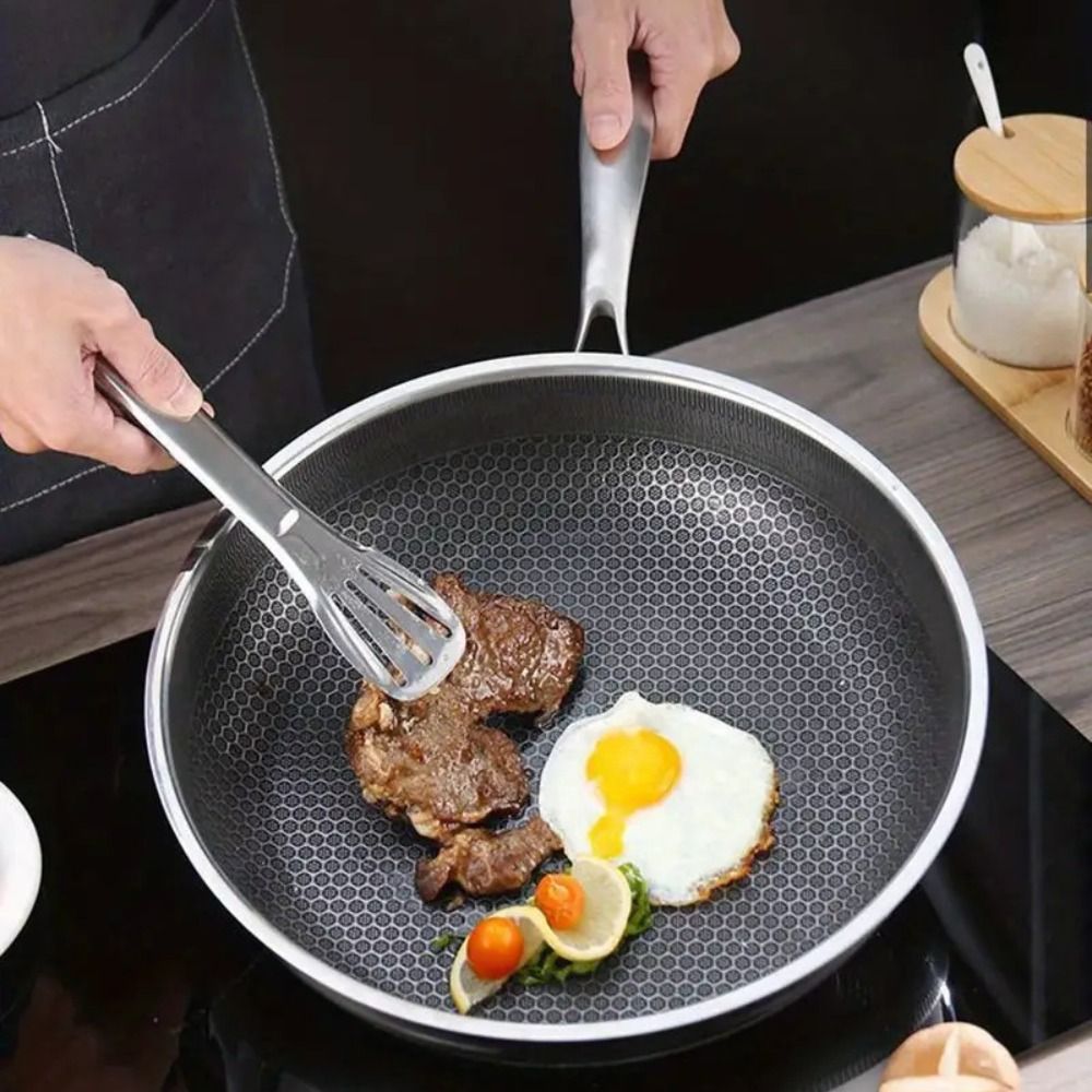 26/28/30cm Stainless Steel Frying Pan Durable Multi-functional Non Stick Wok Thickened Base Non-coated Surface
