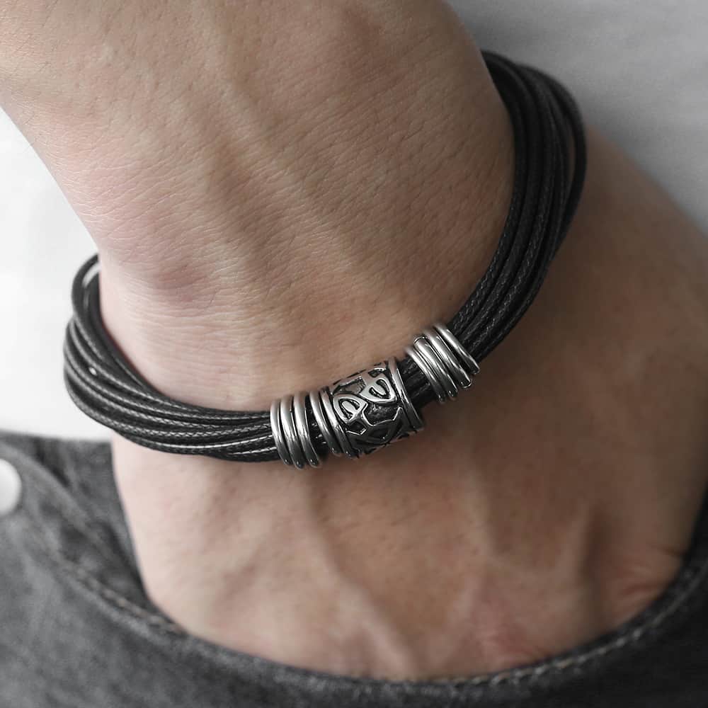 Pulsera de piel trenzada para hombre, brazalete único de piel trenzada multicapa, de acero inoxidable, cierre magnético, , DLB104: DLB104