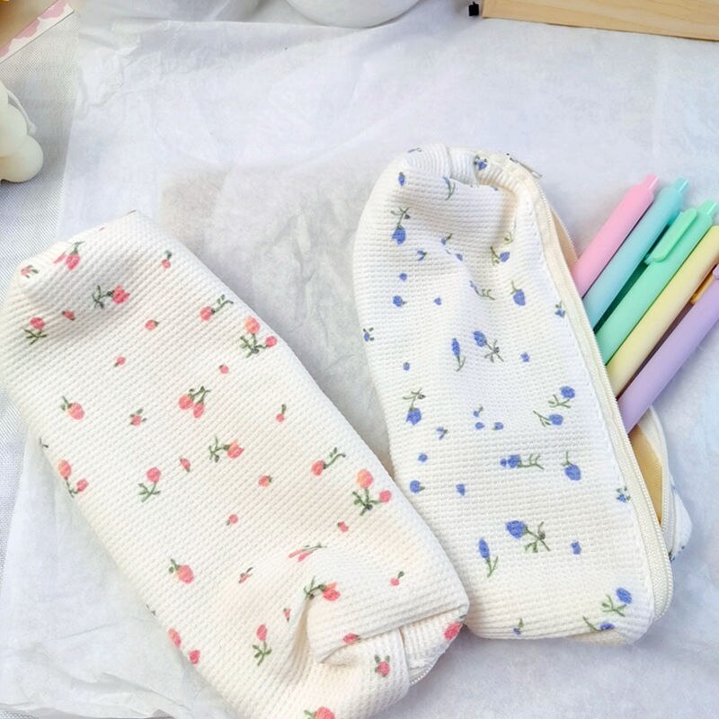 1Stck Kosmetik Tasche Blumen- Blumen Frauen machen-hoch Pinsel Beutel Fällen Nette Einfache Lagerung Taschen Studenten Bleistift fallen