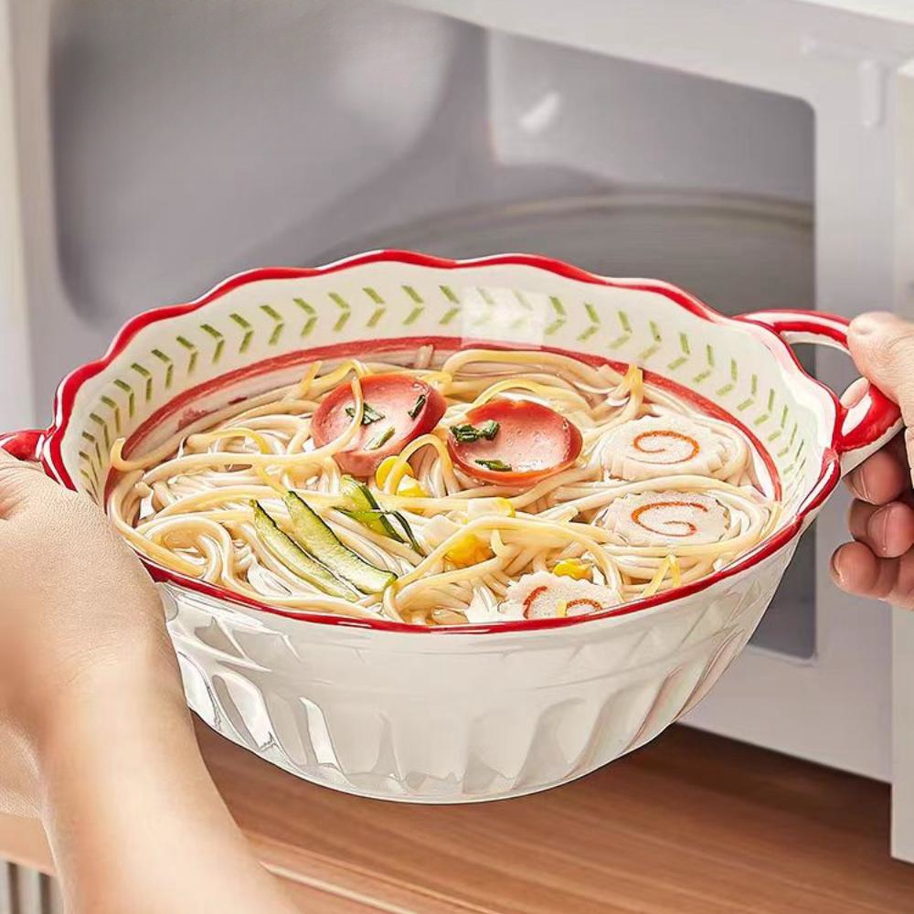 Lovely large capacity ceramic soup bowl with handle Suitable for salads, fruits, pasta, desserts, etc Suitable for the oven