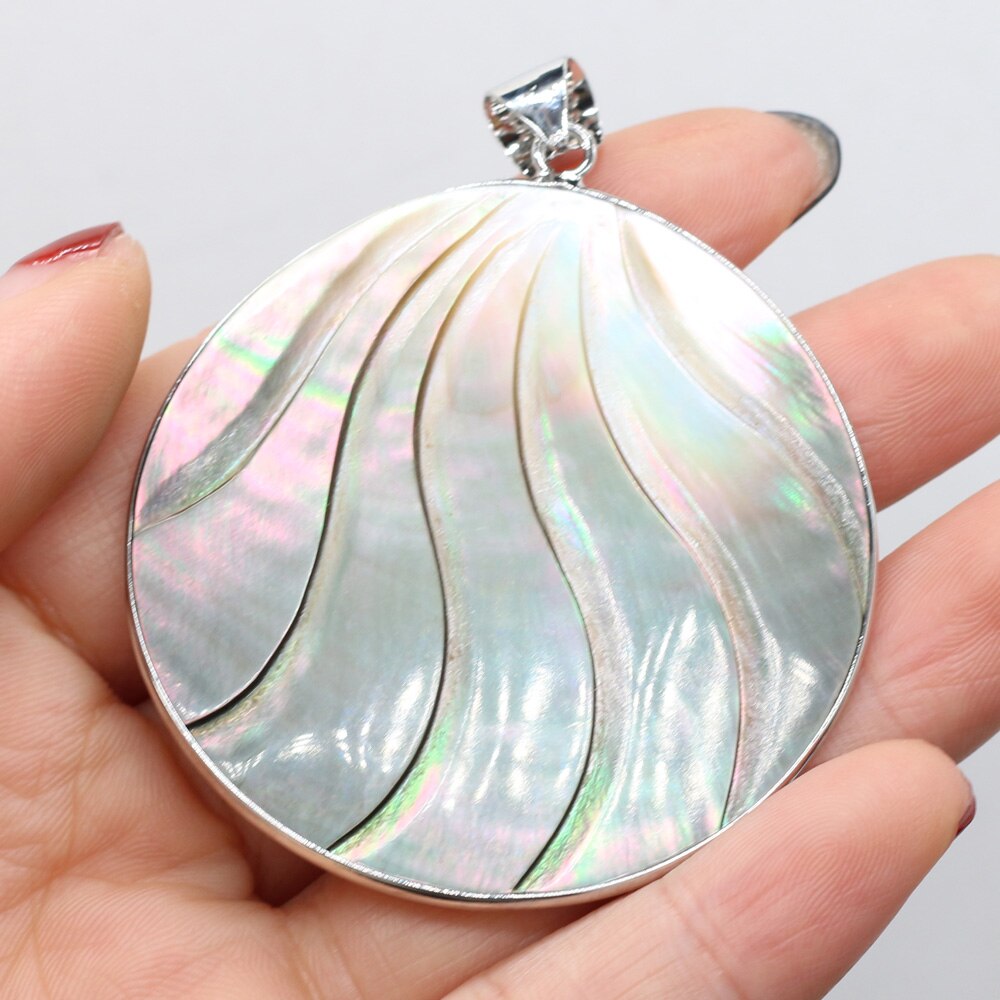 Natural Sliver Color Mother of Pearl Shell Pendant Big Round Sea shell Charm Pendant for Jewelry Making Necklace Supplies