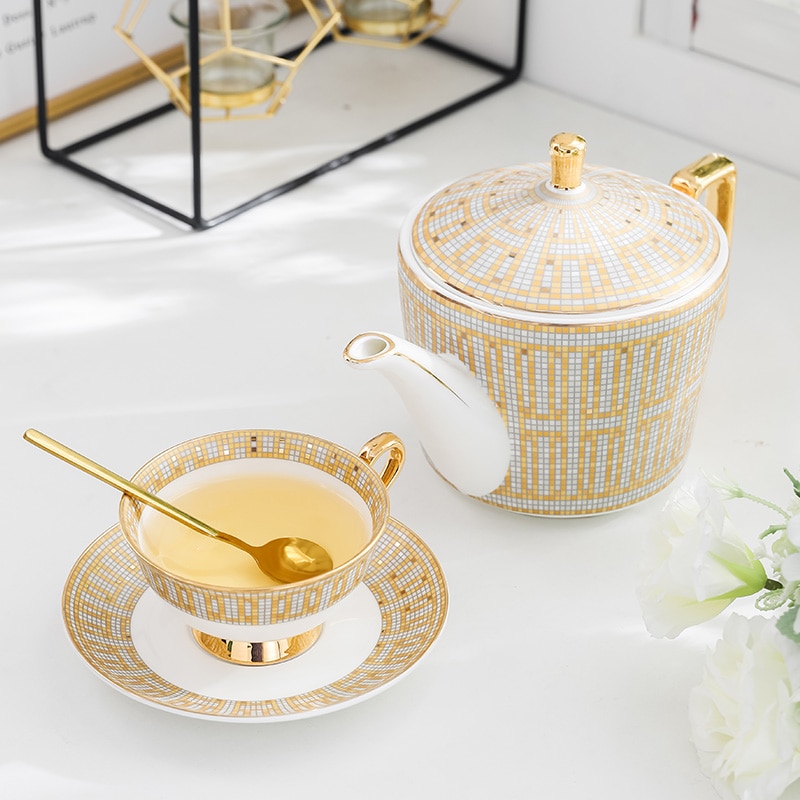 Juego de té de porcelana real de hueso de lujo, taza de té de cerámica, Juego de tetera dorada, taza de café, taza de café de