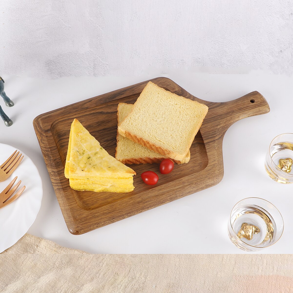 Cutting Board, Serving Board with Handles, Charcuterie Platter for Kitchen,Wood Rectangle Board for Pizza,Bread,Vegetables,Fruit