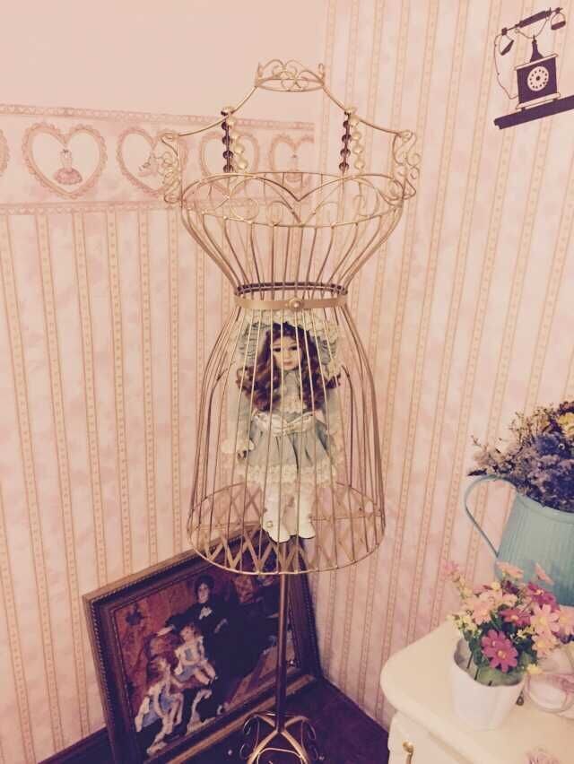 Female mannequins for dresses Women Upper-Body mannequin Adult mannequin for clothes cosmetology window Display model