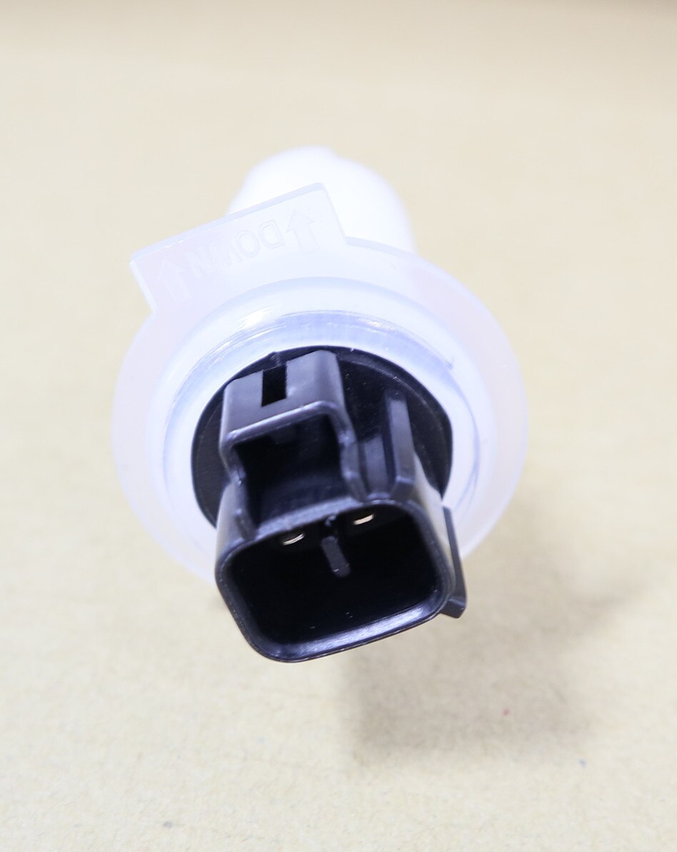 Original Windshield Washer Level Sensor 85397-30400 8539730400 85397 30400