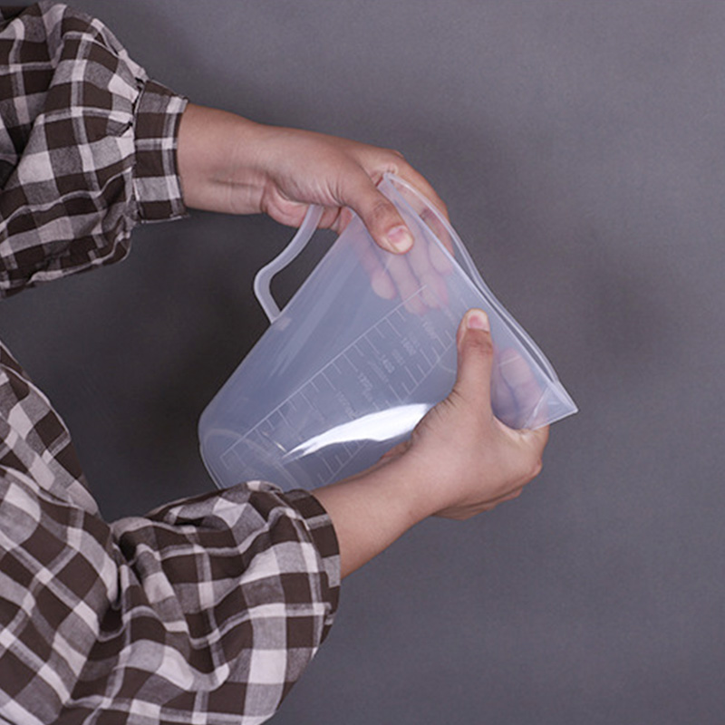 Graduated Measuring Cup Transparent Silicone Cup Water Scale Bottle Kitchen Bar Supplies Baking Supplies Liquid Measurement Tool