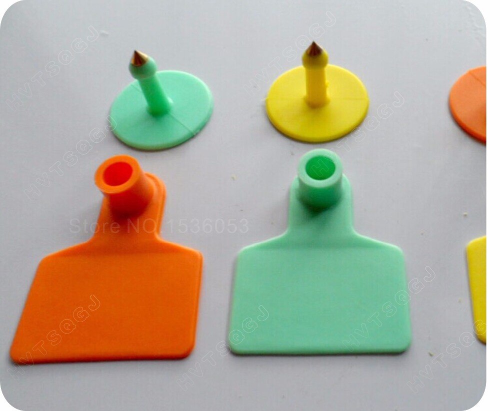 Set van 100 blanco genummerde oorbelmarkers met oorlabelapplicator en clip voor het verwijderen Set van 100 blanco genummerde oorbelmarkers met oorlabelapplicator en clip voor het verwijderen