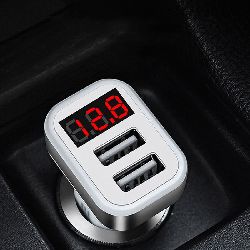 Caricabatteria da auto 5V 2.1A + 1A per Smart Phone doppia uscita USB Display a LED rilevamento della tensione della batteria