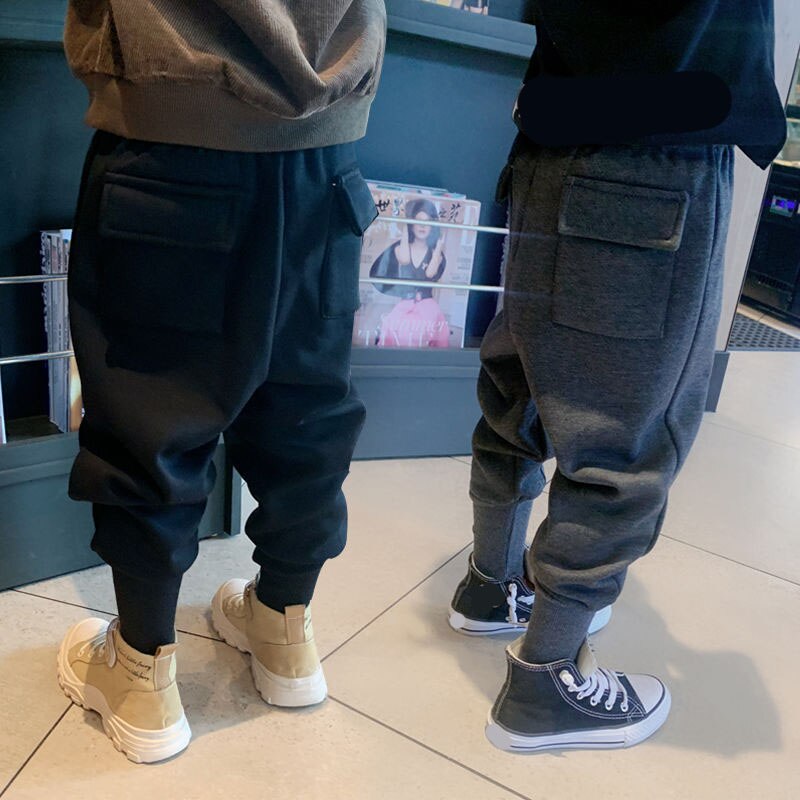 Pantaloni per neonati pantaloni per bambini autunno primavera pantaloni pantaloni per bambini solidi Harem tasche posteriori grigie nere moda in cotone