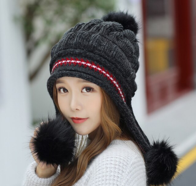 Damesmuts herfst/winter wollen muts drie wollen bolletjes rug open gebreide muts plus fluwelen dikke gebreide muts gratis verzending: Zwart