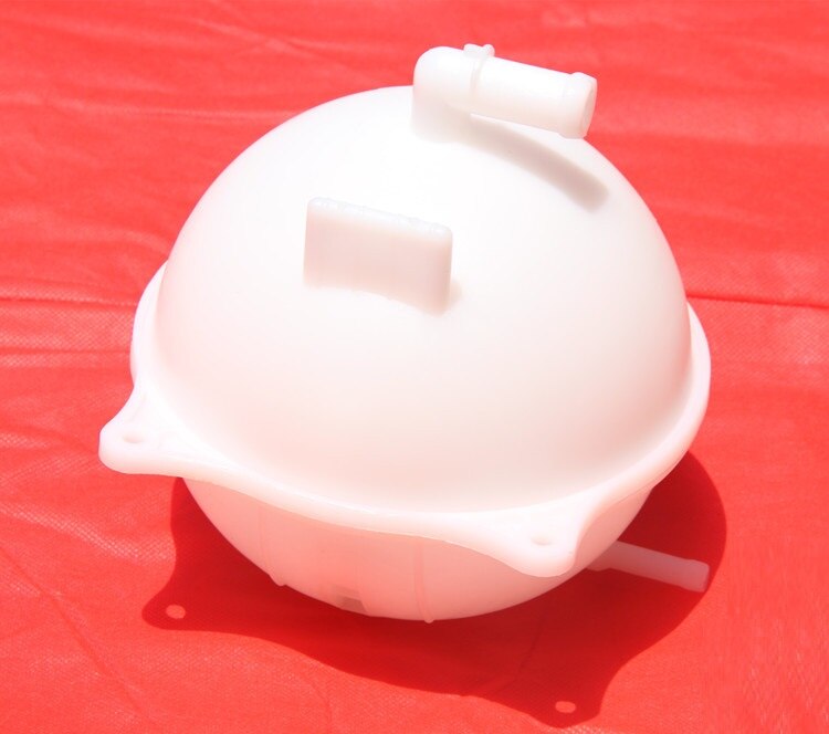 Koelvloeistof reservoir tank met cap Voor Chinese CHERY FULWIN 2 477 Motor auto motor onderdelen A11-1311110BA