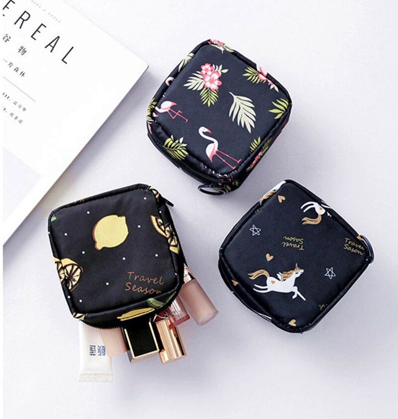 PURDORED 1 Pc Cartoon Mini Cosmetic Bag Waterproof Women Makeup Bag Travel Makeup Pouch Lipstick Organizer Case Trousse Neceser