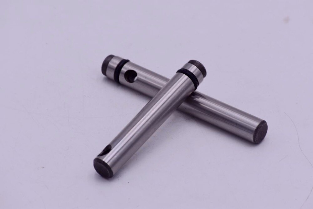 for Suzuki motorcycle parts engine rocker pin GN250 rocker pin GZ250 TU250 250cc DR250 accessories