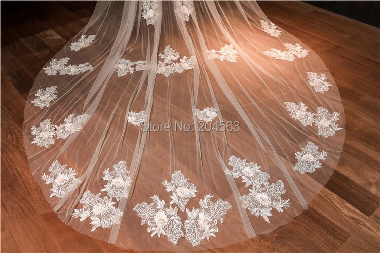 Elegante velo da sposa in pizzo di lusso a due strati con fiori veli da sposa lunghi con pettine accessori da sposajd2020