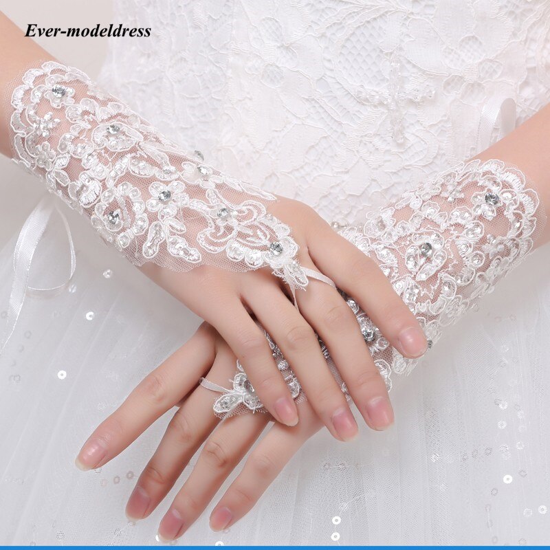 Luvas de noiva, luvas curtas da moda, comprimento do pulso, renda, sem dedos, com lantejoulas, branco marfim, luvas de casamento, acessórios de noiva baratos
