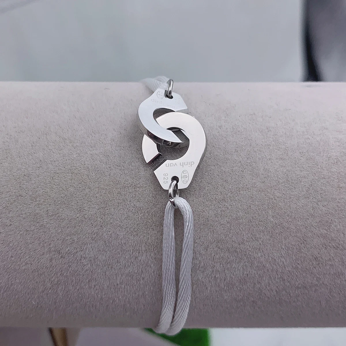 Esposas de acero inoxidable 316 de , pulsera de esposas de cuerda ajustable, bisutería Menottes, pulsera Corde para joyería de mujer: Color amarillo claro