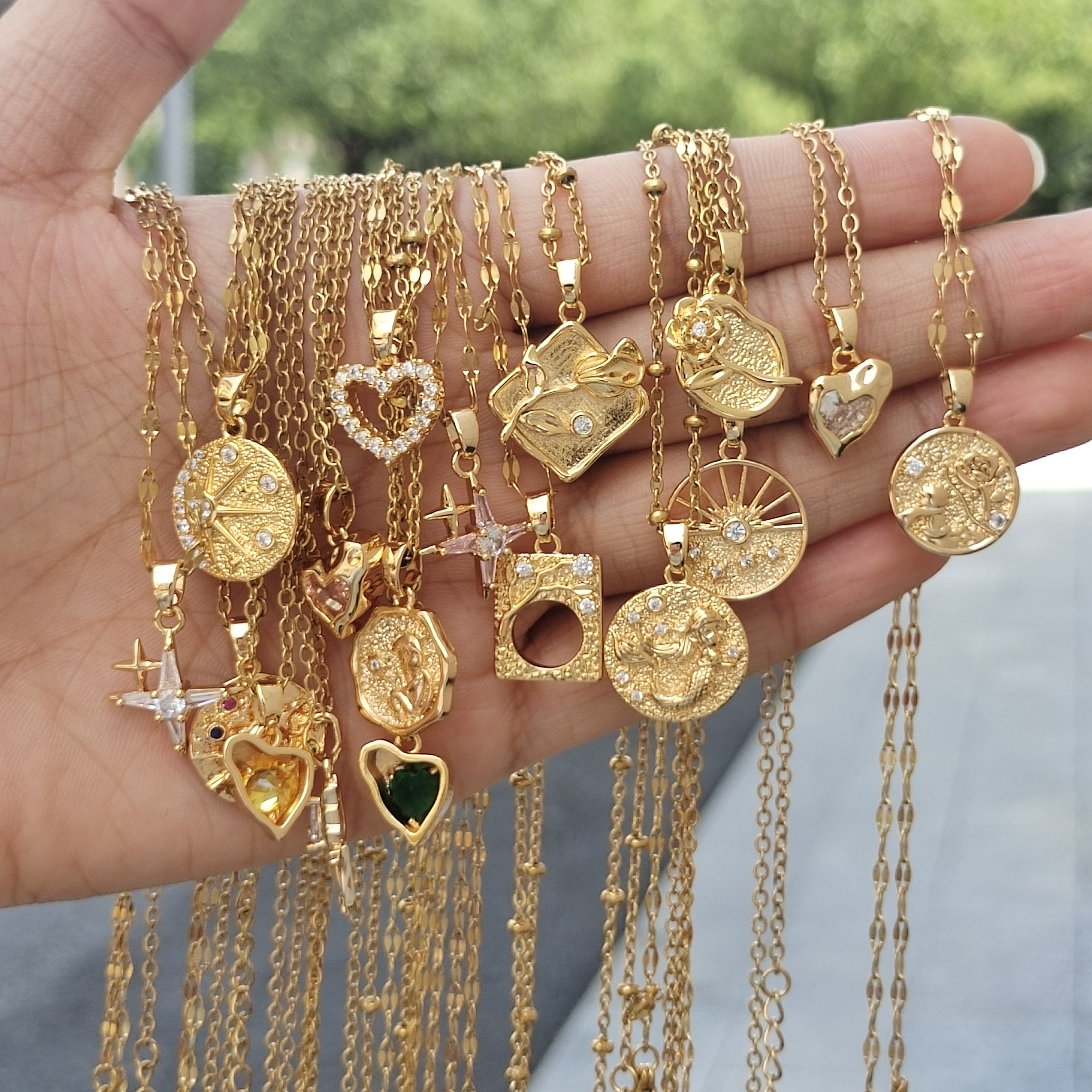 Gargantilla de rosa con diamantes de imitación para mujer, Collar de amanecer de circón brillante, Collar de Color dorado, joyería de ojos malvados, accesorios Y2k,
