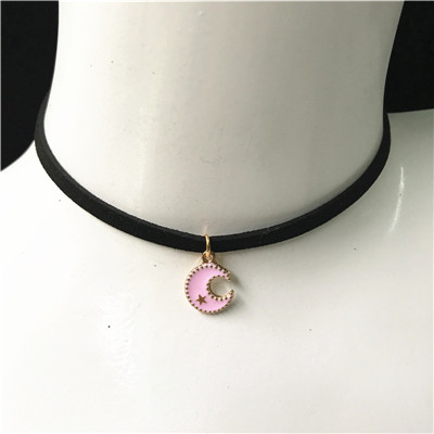 Gargantilla gótica Retro, Collar Punk de terciopelo negro para mujer, Collar con colgante de Cruz corta, joyería, bisutería, al por mayor: Chapado en zinc blanco y azul