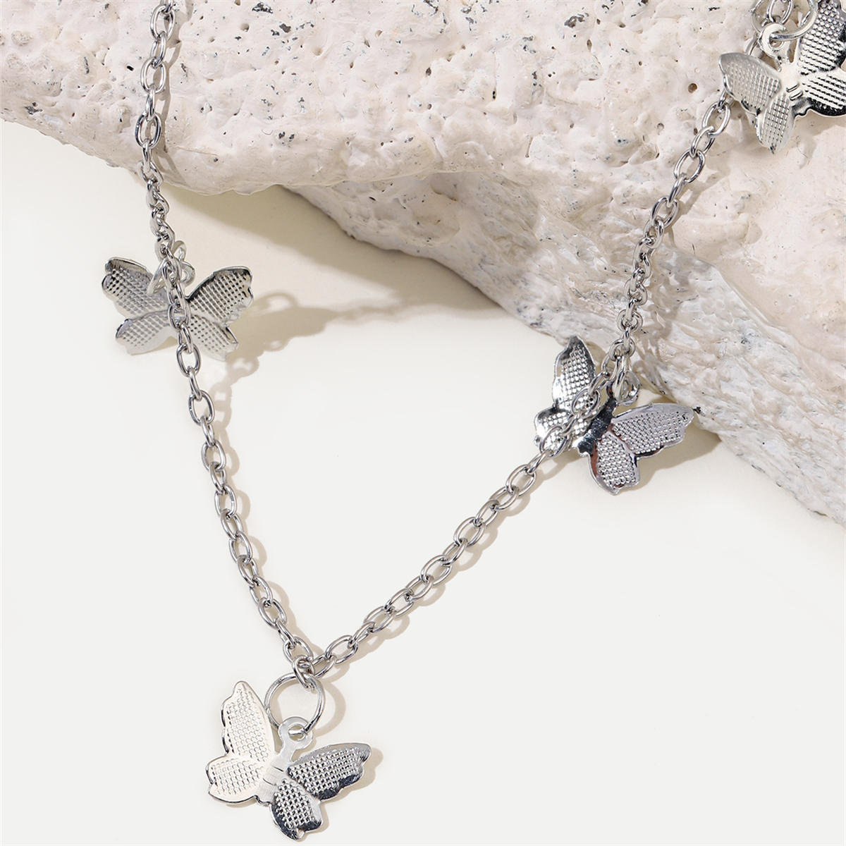 Czeski śliczny motyl choker naszyjnik dla kobiet złoty kolor łańcuszek robić obojczyka 2021 moda kobieta elegancka biżuteria collares: Style2