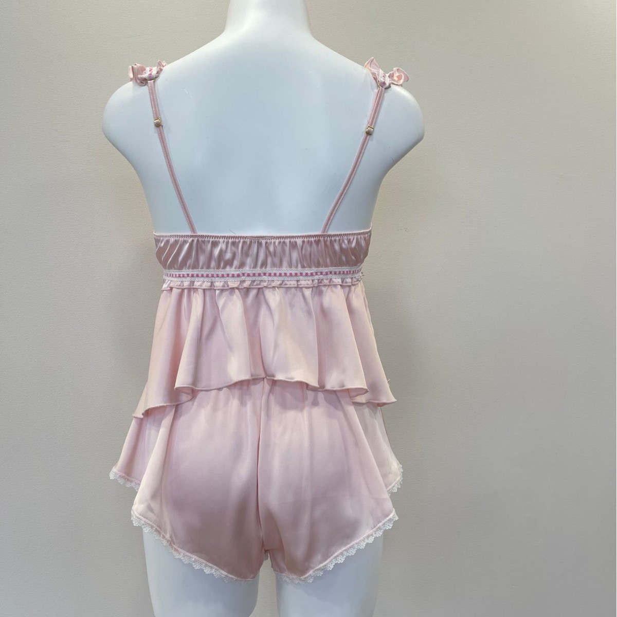 Kawaii Night Suits Sexy Nachtkleding Pyjama vrouwen Ijs Zijde Halter Jarretel Slaap Tops met Borst Pad Shorts Tweedelige set