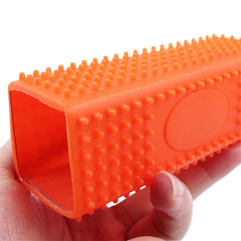 Dissolvant de cheveux en caoutchouc pour chien chat | Brosse creuse pour meubles et canapé