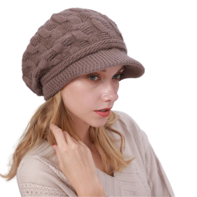 Gorros de felpa con visera de punto trenzado para mujer, boina informal a prueba de viento, Color liso, Otoño e Invierno: HSH25-Khaki