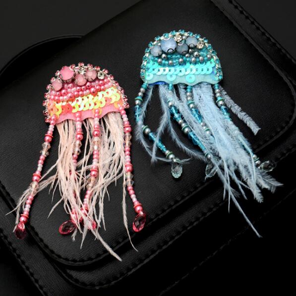 1 Pc Kwallen Kralen Broche Patch Diy Strass Veer Naaien Vrouwelijke Badge Corsage Applique Kwastje Parches Bordados Para Ropa