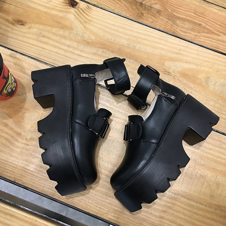 Zapatos Lolita góticos cabeza redonda zapatos Mary Jane colegiala japonesa JK uniforme de cuero PU con correa de plataforma zapatos negros impermeables