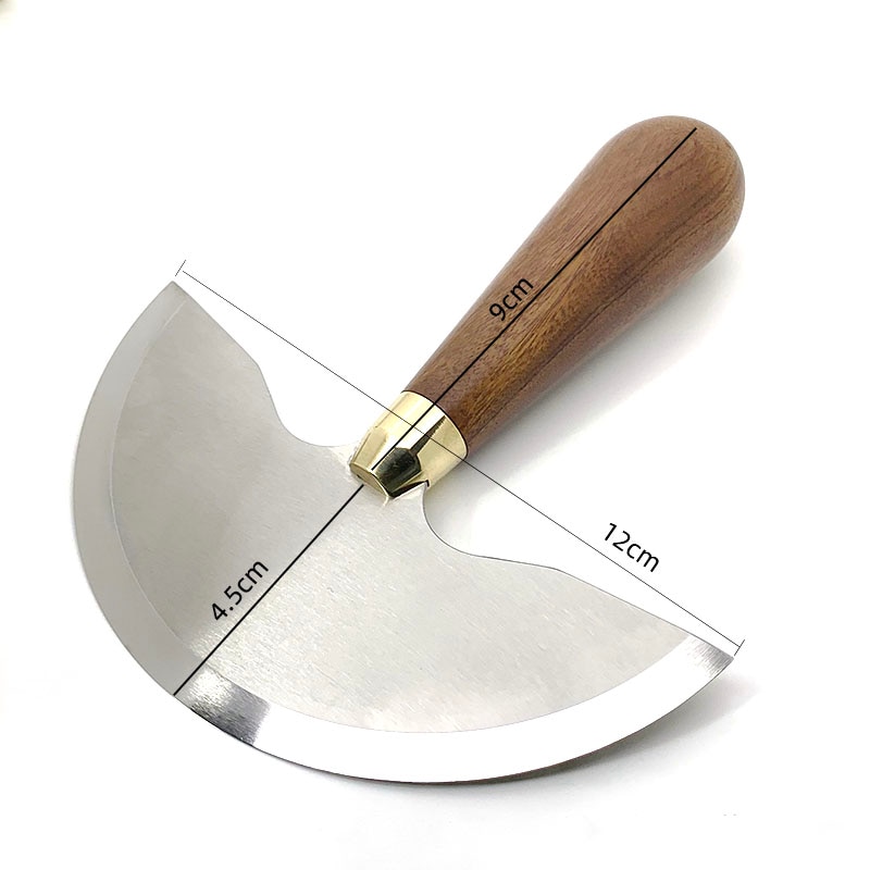 Couteau artisanal en cuir à demi-lame ronde