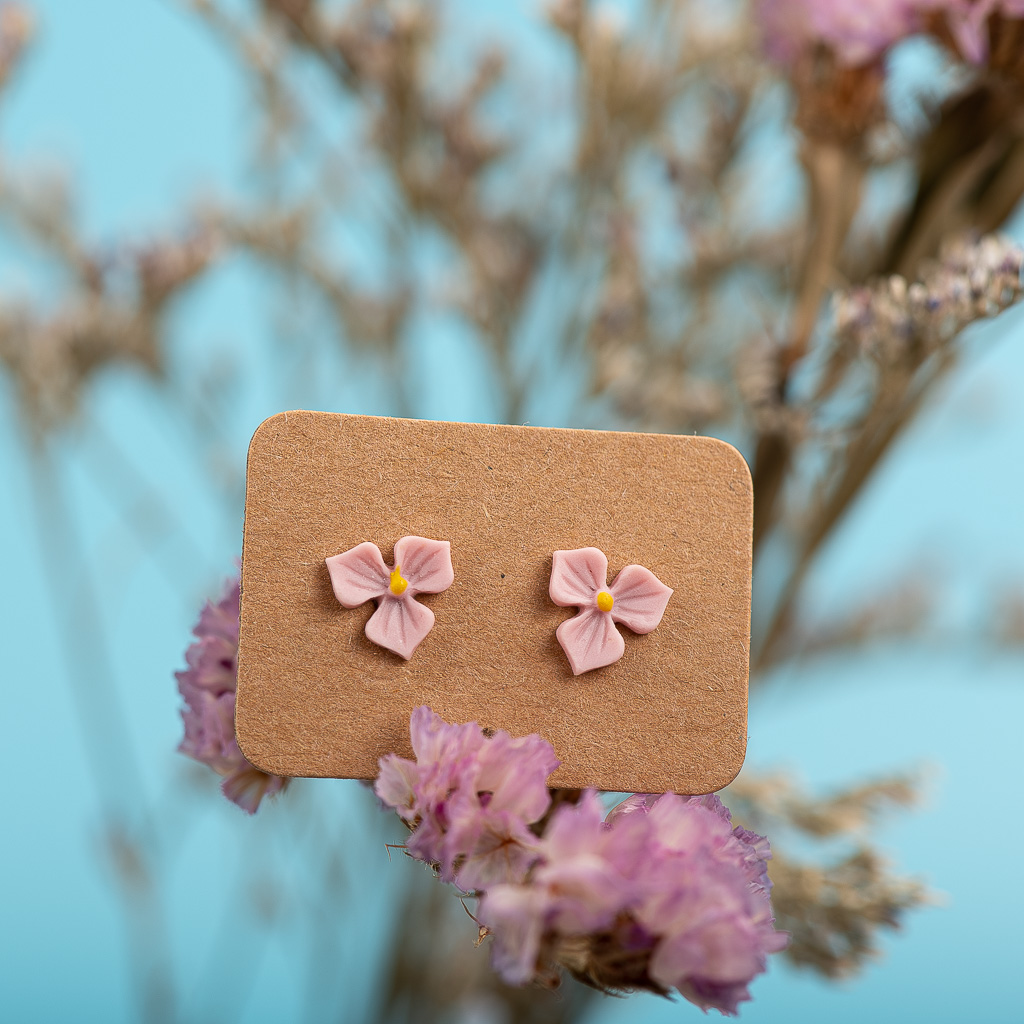 Bijzondere Plant Serie Kleine Bladeren Keramische Oorbellen Prachtige Porseleinen Accessoires # LY221: Goud-kleur