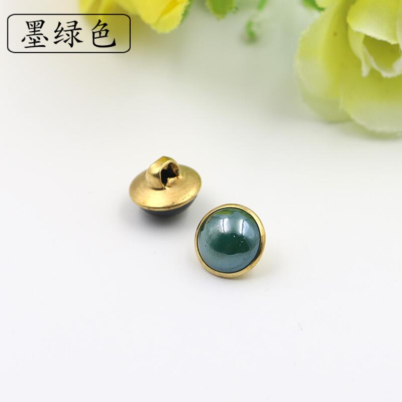 20 stuks 10mm mix kleuren koperen schachtneuzen knoop naaiknopen voor kleding dames overhemdknopen ronde oogbol decoratieve gespen: Donkergroen