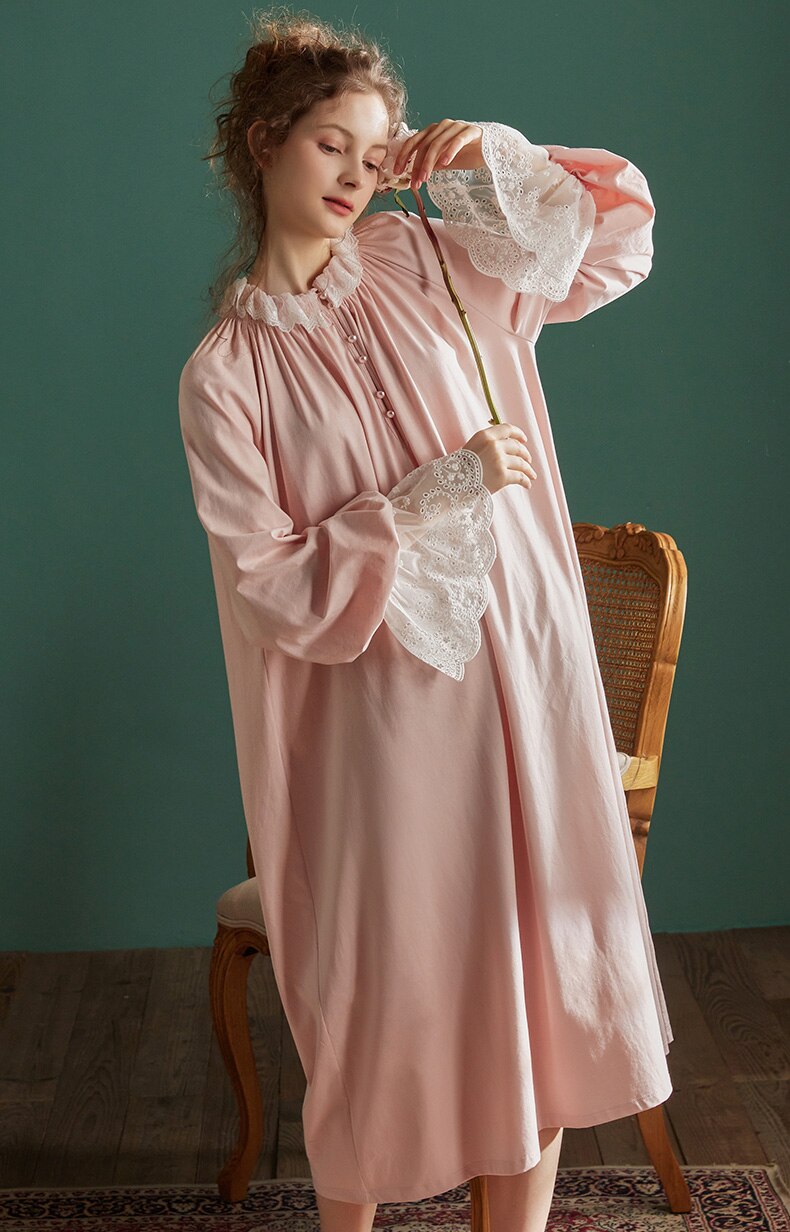 Ropa de dormir Vintage de estilo real para mujer, pijamas de encaje bordado romántico, camisón suelto de primavera: pink / S