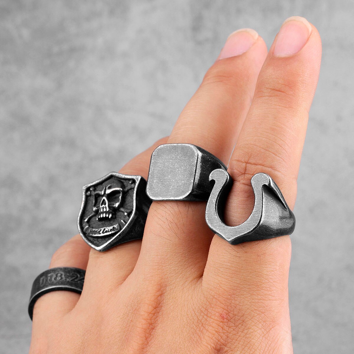 Retro Oude Zwart Vierkant Rvs Heren Ringen Punk Hip Hop Cool Simple Voor Mannelijke Jongen Biker Sieraden Creativiteit