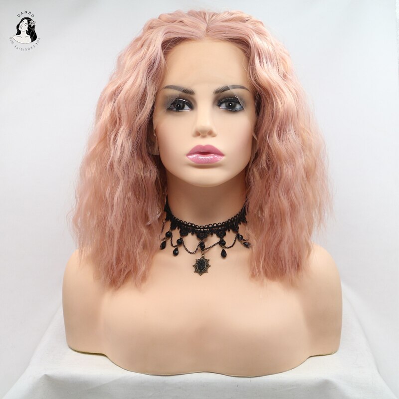 Danbo Synthetische Fiber Front Lace Pruik Vrouwelijke Roze Kort Haar Krullend Haar Cosplay Hittebestendige Pruik