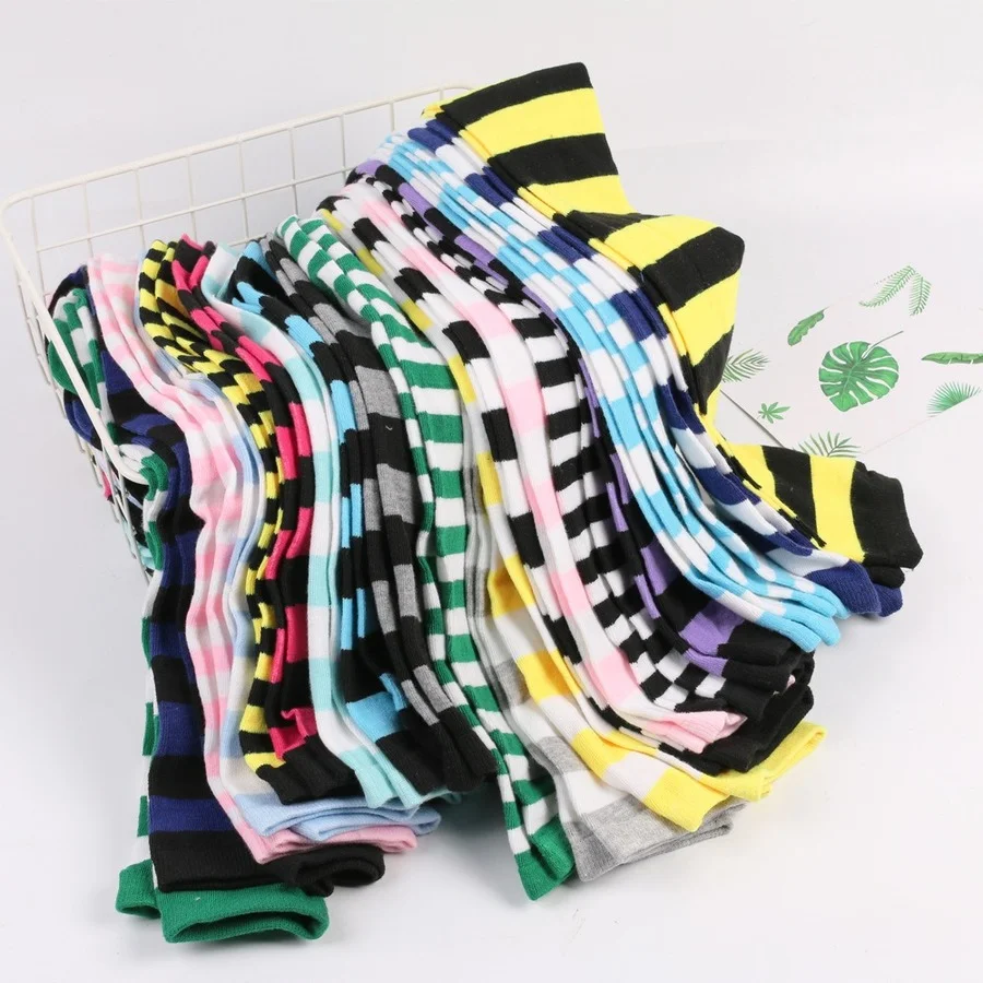 Medias altas hasta el muslo a rayas para mujer, calcetines largos por encima de la rodilla en negro, blanco y rosa, Cosplay de Lolita Harajuku Y2k 2025