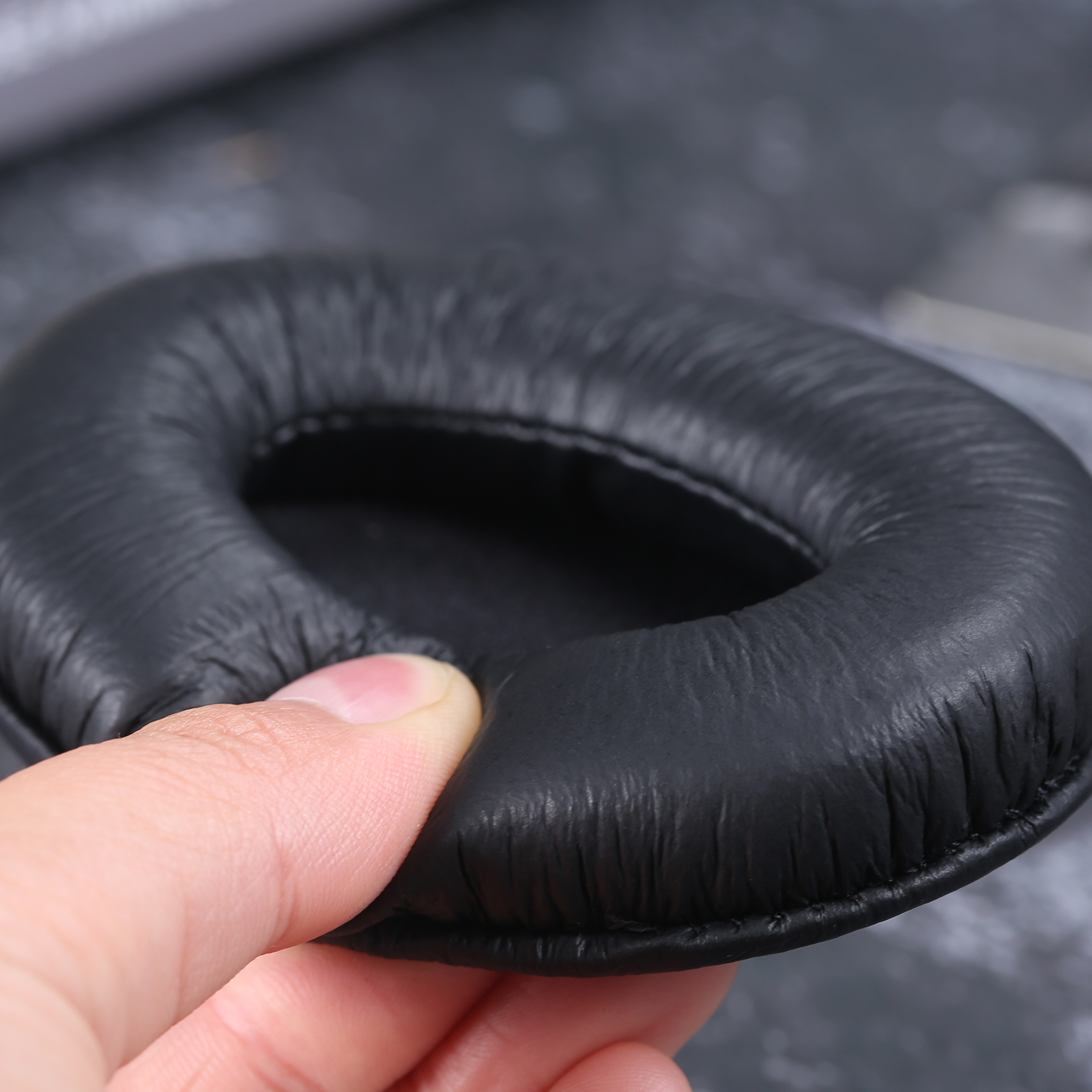 Earpads Headband fit for Sennheiser HD202 HD212 HD437 HD447 HD457 HD477 HD497 Headphones Headset Black Protein Leather Soft Foam
