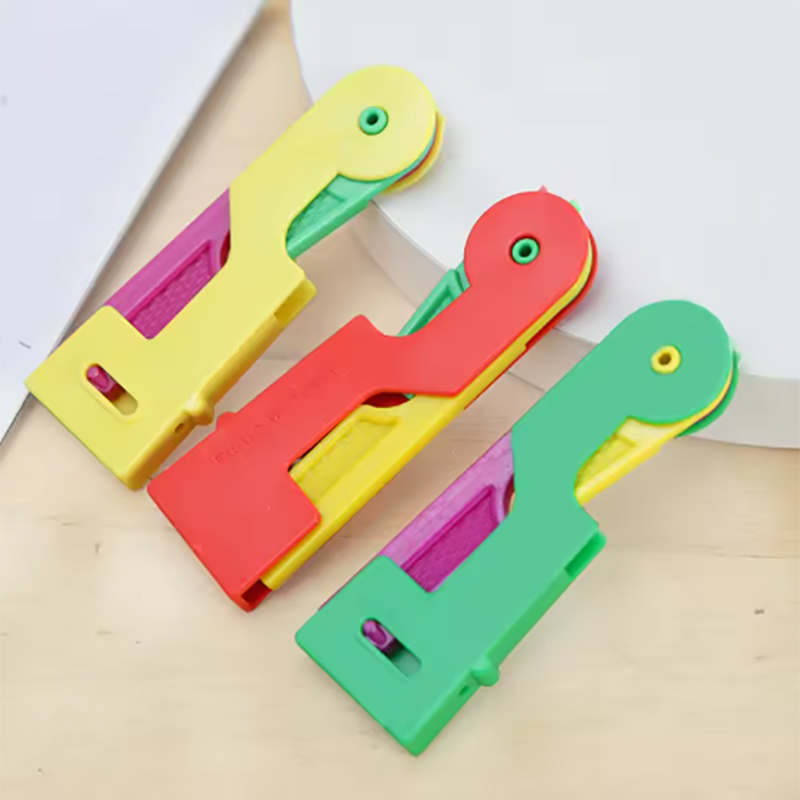 1/3Pcs Automatic Sewing Needle Threader Sewing Use Elderly Guide Needle Thread Tools Sewing Accessories
