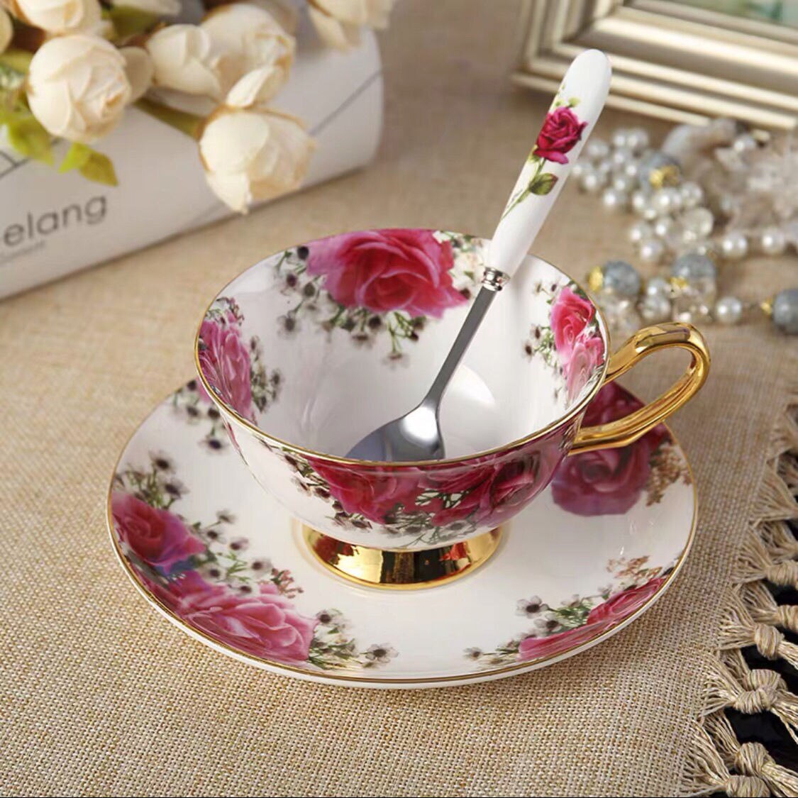 Europe Noble Bone China Coffee Cup Saucer Spoon Set 200ml Luxury Ceramic Mug Top-grade Porcelain Tea Cup Cafe Party Drinkware: Rose F 3-piece set