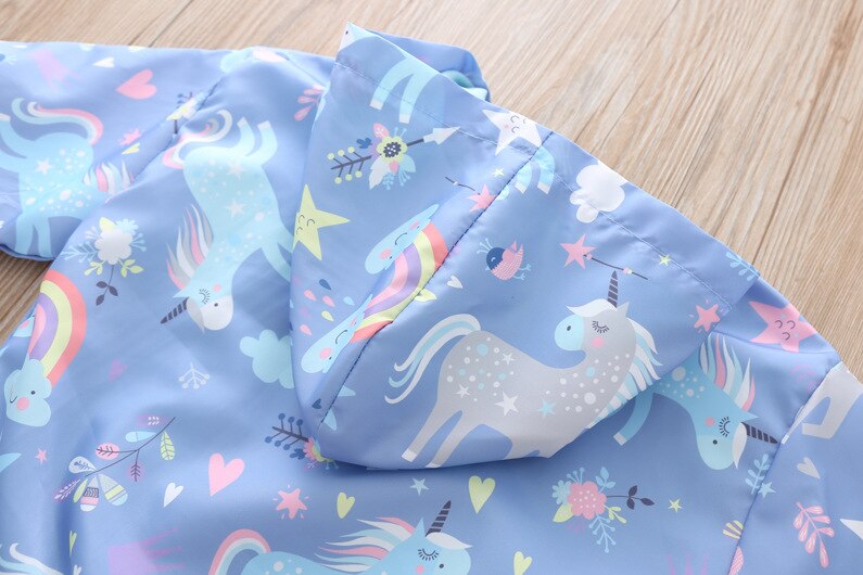 Söt regnbåge unicorn jacka vindjacka för tjejer 2-8 år barnjacka vår - sommar barnkläder trenchcoat barn