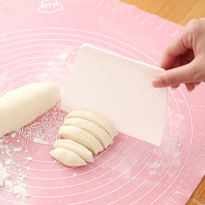 Pastry Dough Scraper Plastic Baking Cake Decorating Kitchen Tool